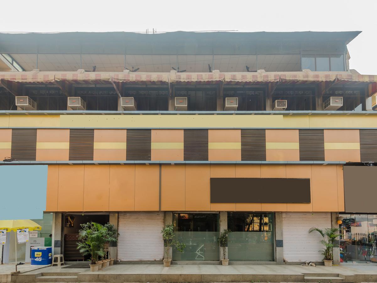 Hotel Shubham Panvel Exteriör bild