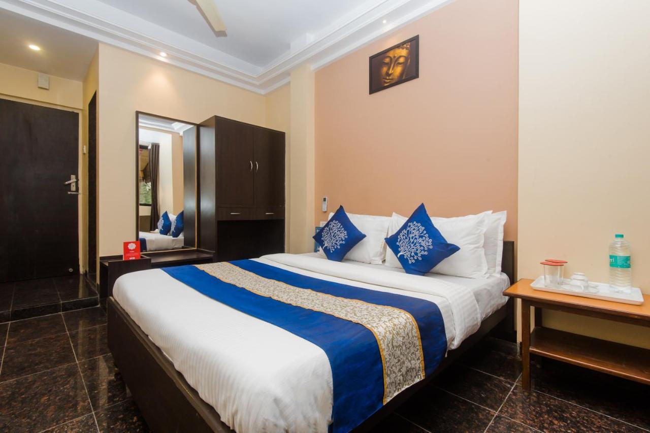 Hotel Shubham Panvel Exteriör bild
